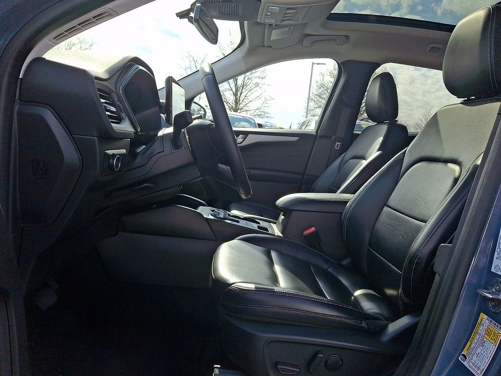 2024 Ford Escape Platinum