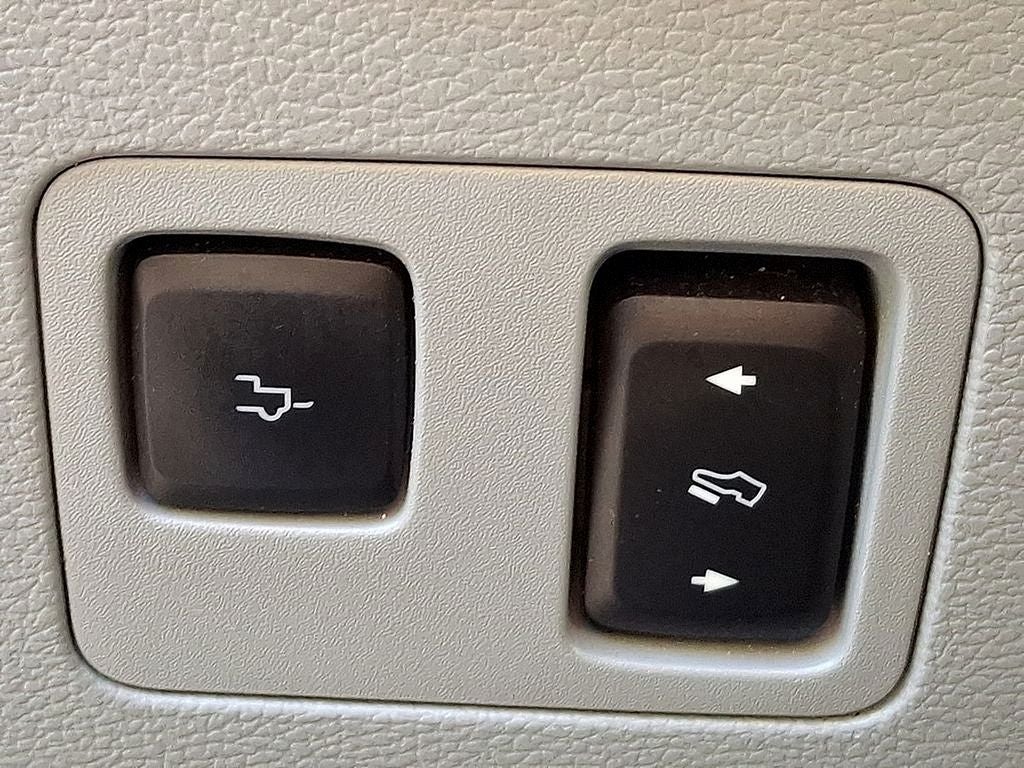 2022 Ford F-450SD Limited