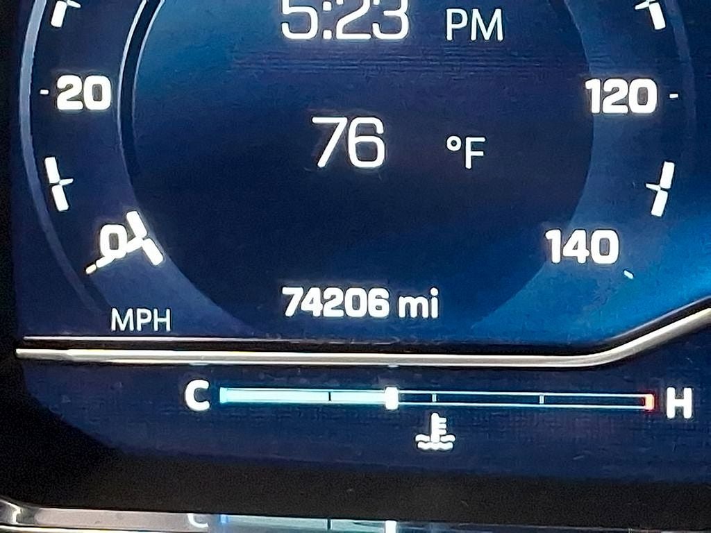 2024 Chevrolet Suburban RST