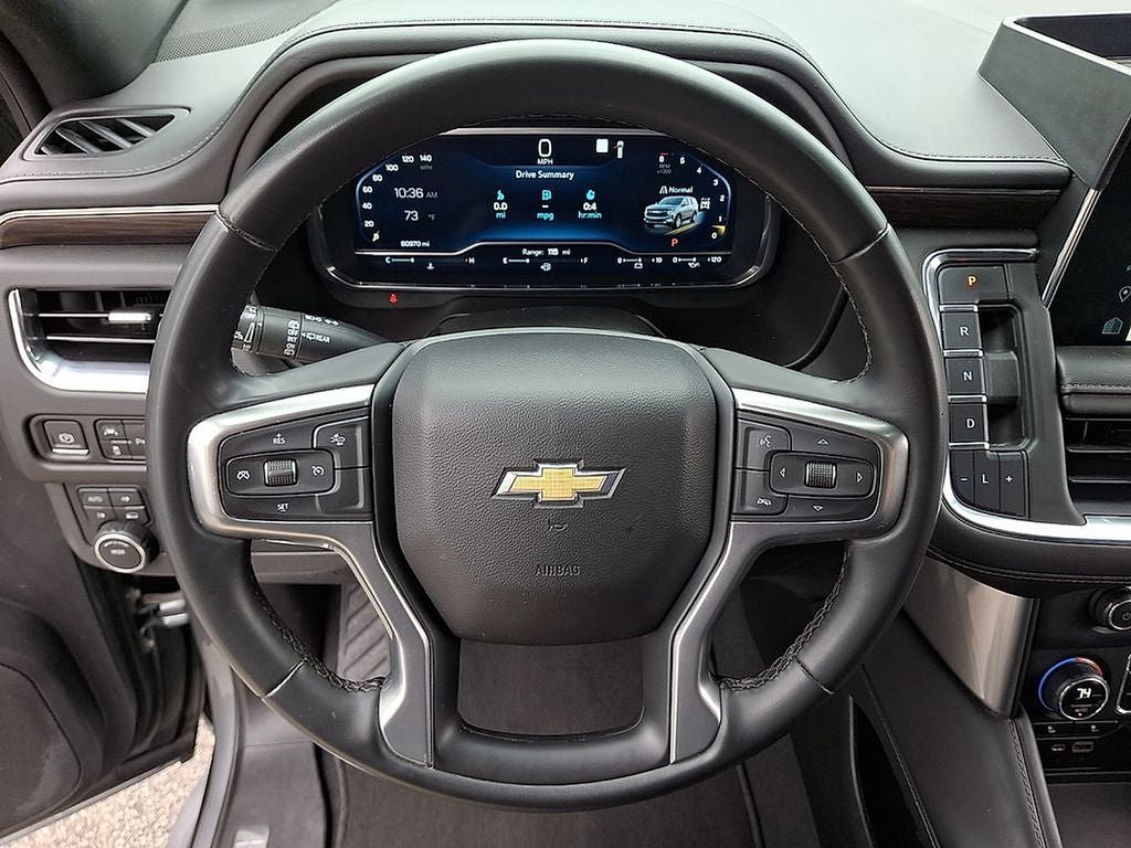 2023 Chevrolet Suburban LT