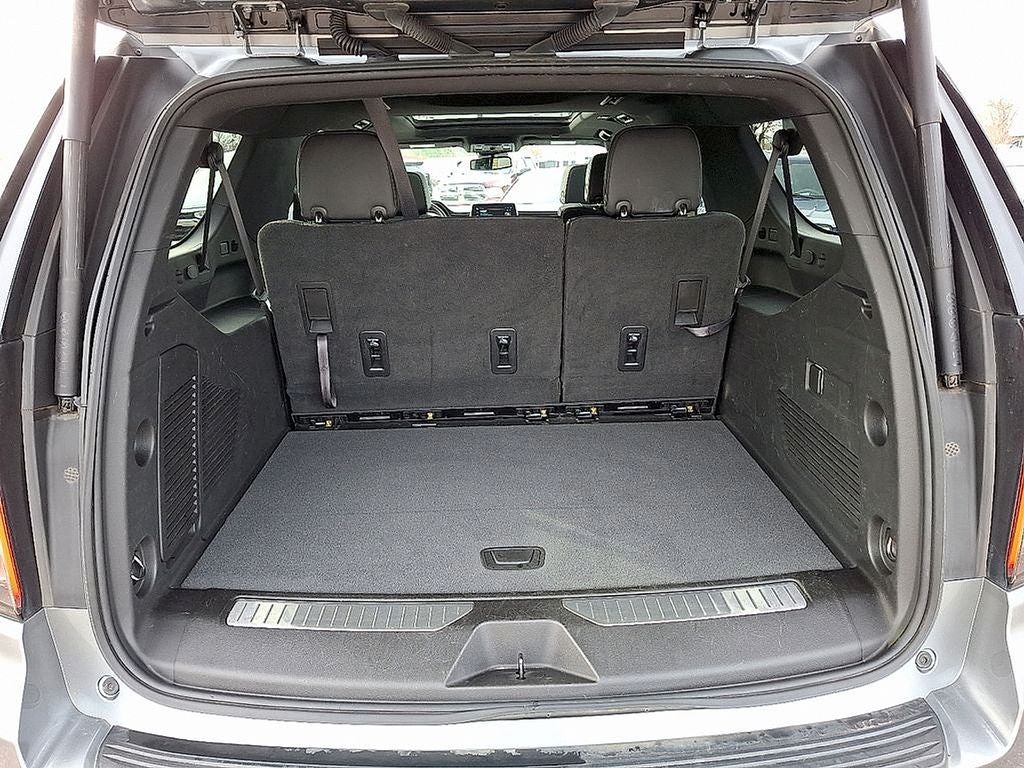 2023 Chevrolet Suburban RST