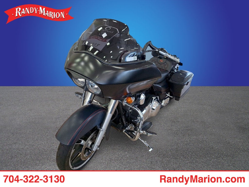 2012 Harley-Davidson Road Glide Custom 103