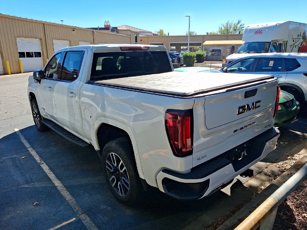 2025 GMC Sierra 1500 AT4