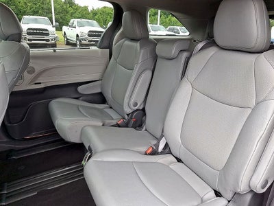 2023 Toyota Sienna XLE 7 Passenger