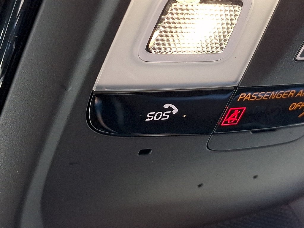 2023 Volvo S60 B5 Plus Black Edition