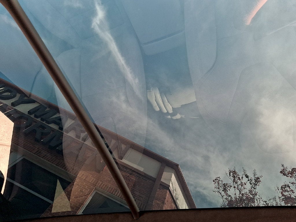 2025 Tesla Model X Base