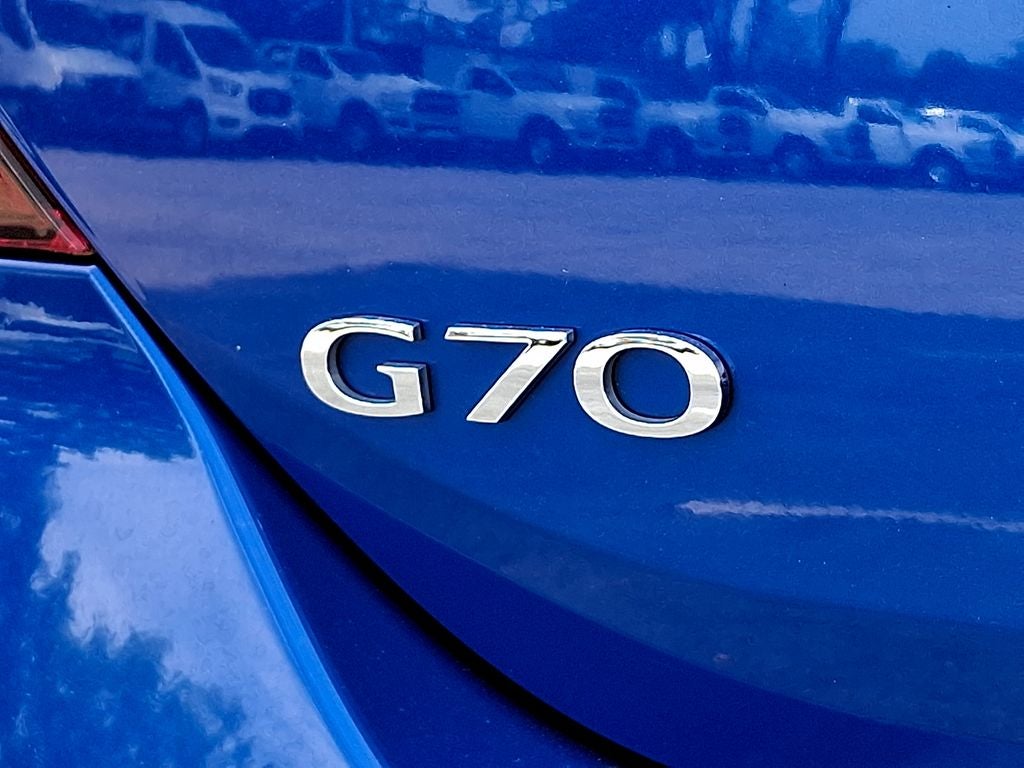 2022 Genesis G70 2.0T