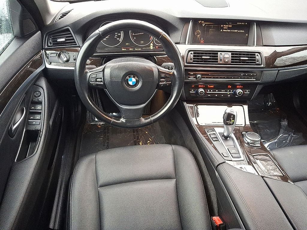 2015 BMW 5 Series 528i