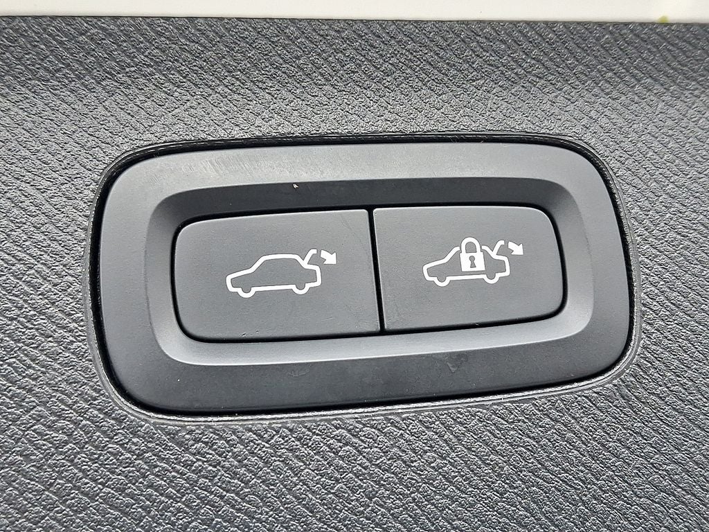 2023 Volvo XC90 Ultimate