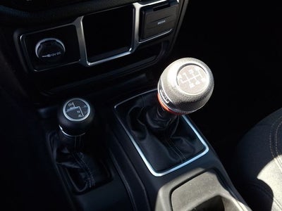 2024 Jeep Gladiator Sport