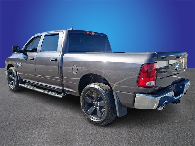 2023 RAM 1500 Classic Tradesman Crew Cab 4x4 6'4' Box