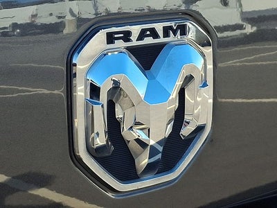 2022 RAM 1500 Big Horn Quad Cab 4x2 6'4' Box