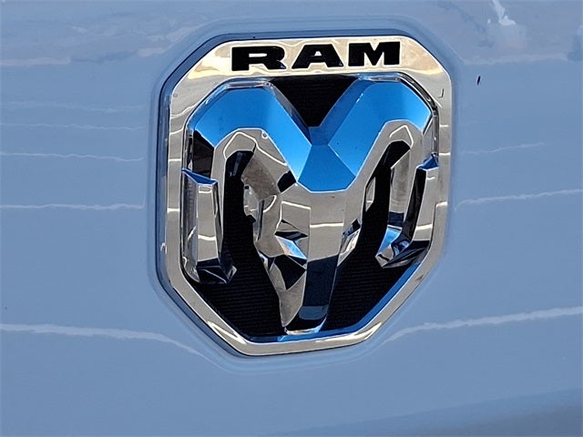 2021 RAM 1500 Big Horn Quad Cab 4x4 6'4' Box