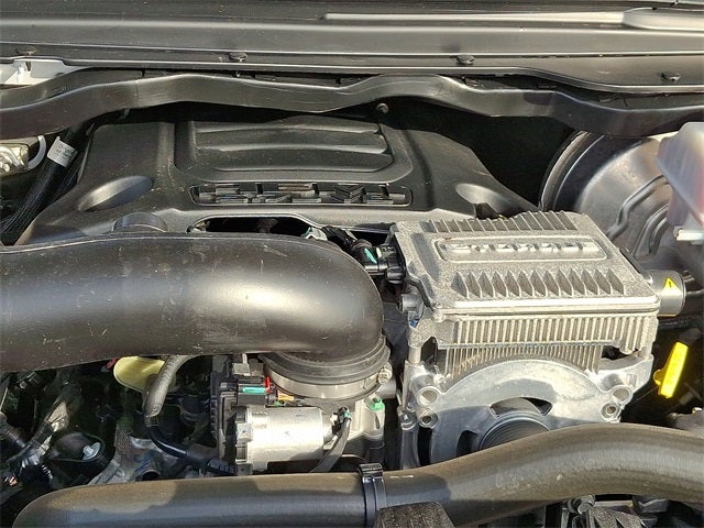 2022 RAM 1500 Big Horn Crew Cab 4x4 5'7' Box