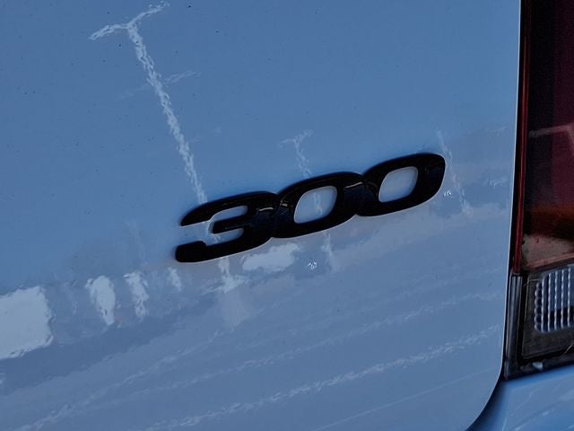 2023 Chrysler 300 Touring L AWD