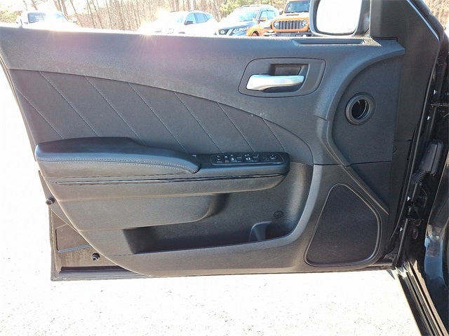 2020 Dodge Charger SXT RWD