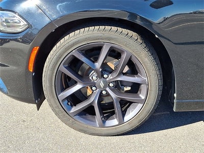 2020 Dodge Charger SXT RWD