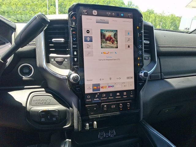 2025 RAM 2500 Laramie Crew Cab 4x4 6'4' Box