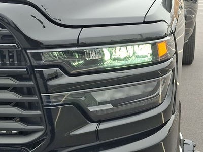 2025 RAM 3500 Big Horn Crew Cab 4x4 8' Box