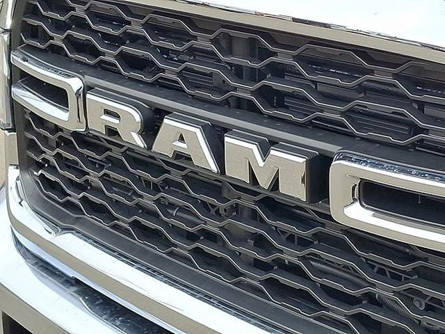 2024 RAM 2500 Tradesman Regular Cab 4x4 8' Box