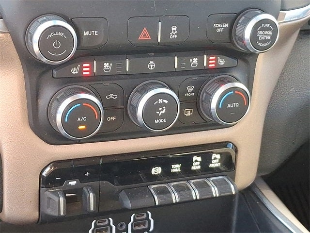 2022 RAM 2500 Laramie Crew Cab 4x4 6'4' Box