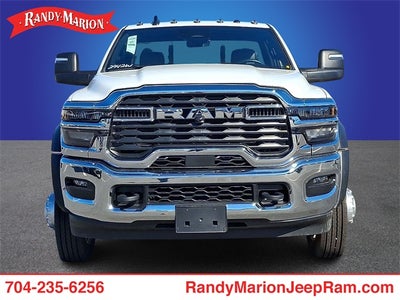 2025 RAM 5500HD Tradesman/Big Horn