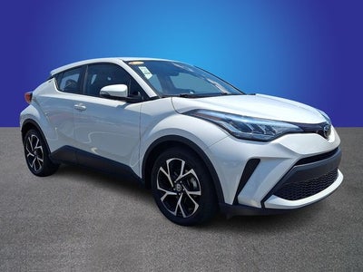 2022 Toyota C-HR XLE
